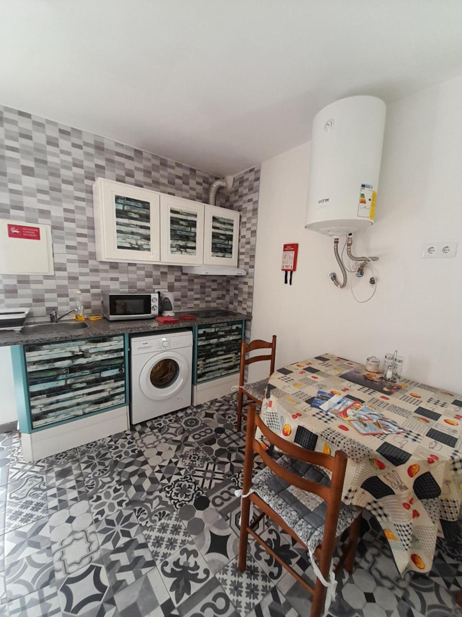 Tropicana One Bedroom Flat T1 In Albufeira Gale Close To 8 Beaches Eksteriør bilde